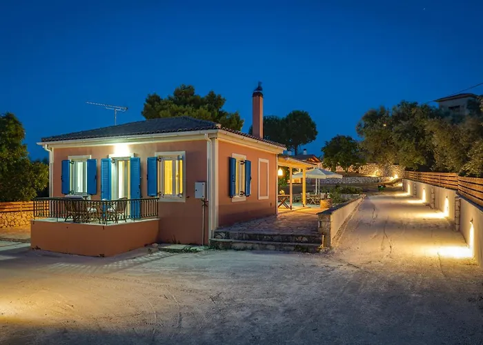 בית נופש Casa Regina - 5min To - Peaceful Retreat Lithakia (Zakynthos)