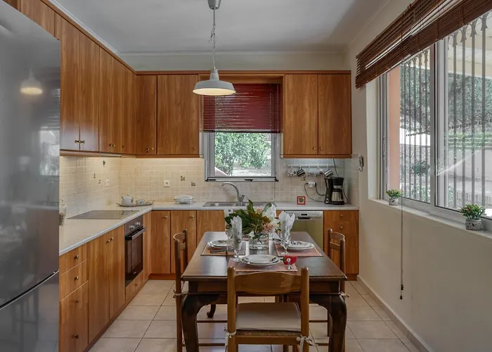 בית נופש Casa Regina - 5min To - Peaceful Retreat Lithakia (Zakynthos)